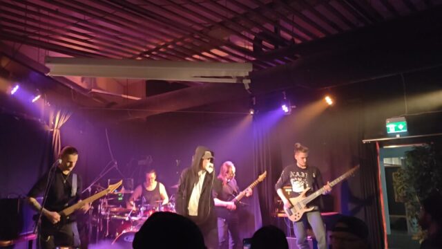 Withered Petunia Ärmyn raskaan musiikin illassa 18.1.2025